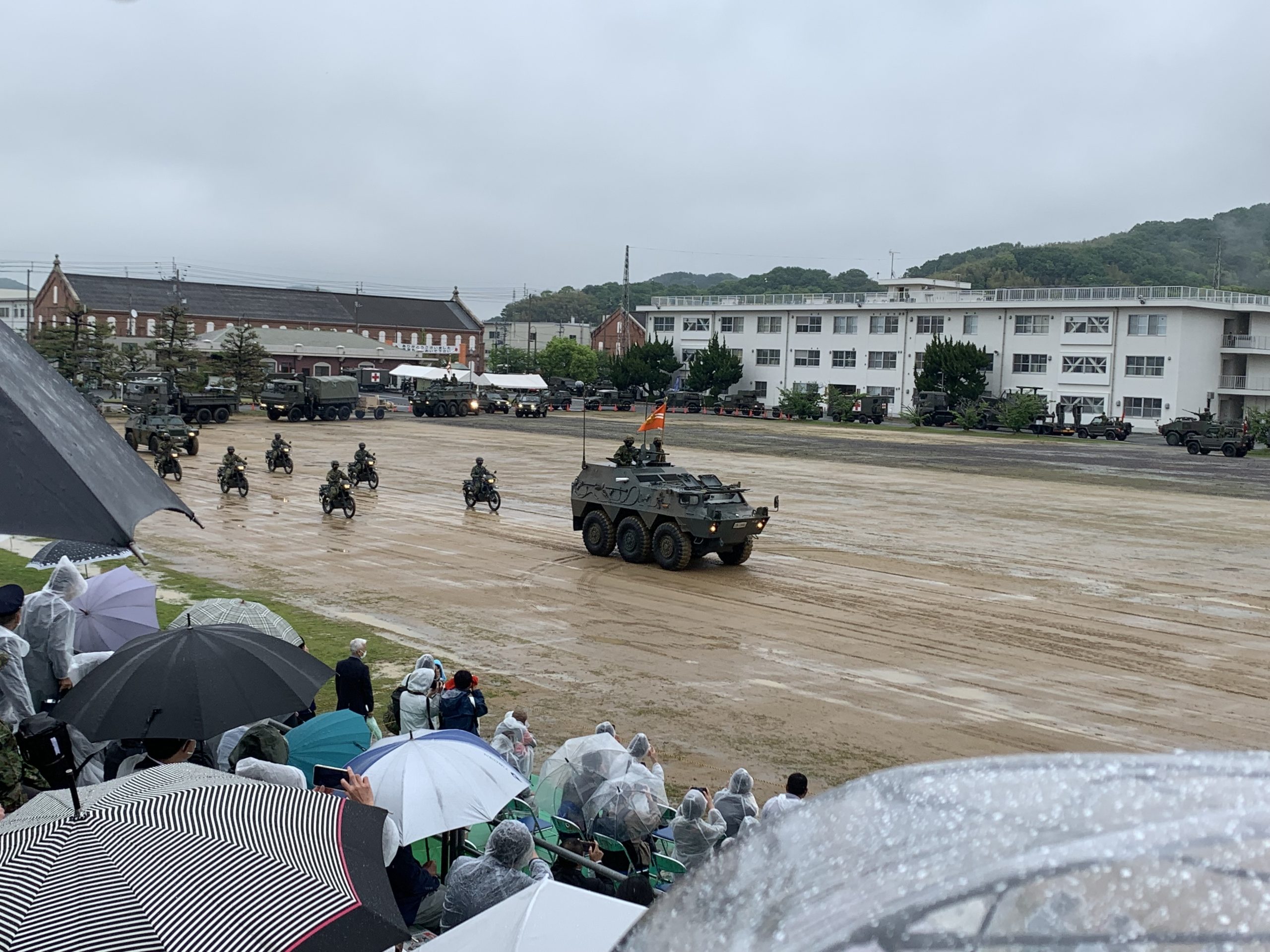 第１４旅団創隊１６周年及び善通寺駐屯地開設７２周年記念行事